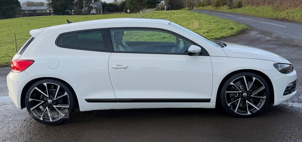 Used Volkswagen Scirocco 2010 for sale - 77230949: Photo 2