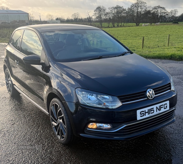 Used Volkswagen Polo 2015 for sale - 76634382: Photo 1