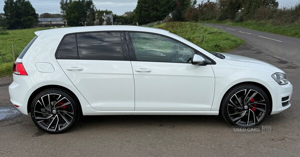 Used Volkswagen Golf 2013 for sale - 76248159: Photo 2