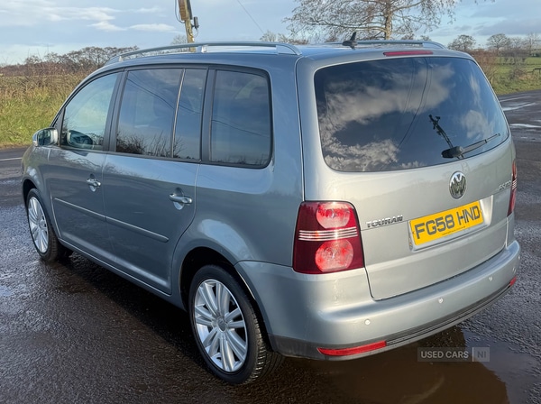 Used Volkswagen Touran 2008 for sale - 76787304: Photo 5