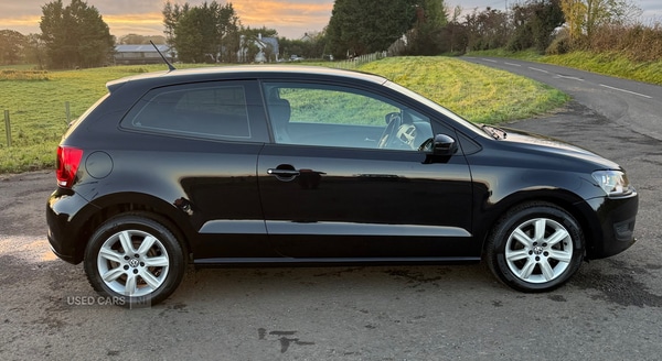 Used Volkswagen Polo 2010 for sale - 76327490: Photo 2