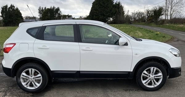 Used Nissan Qashqai 2013 for sale - 77738880: Photo 2