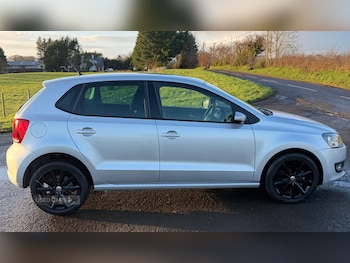 Used Volkswagen Polo 2011 for sale - 76927277: Photo