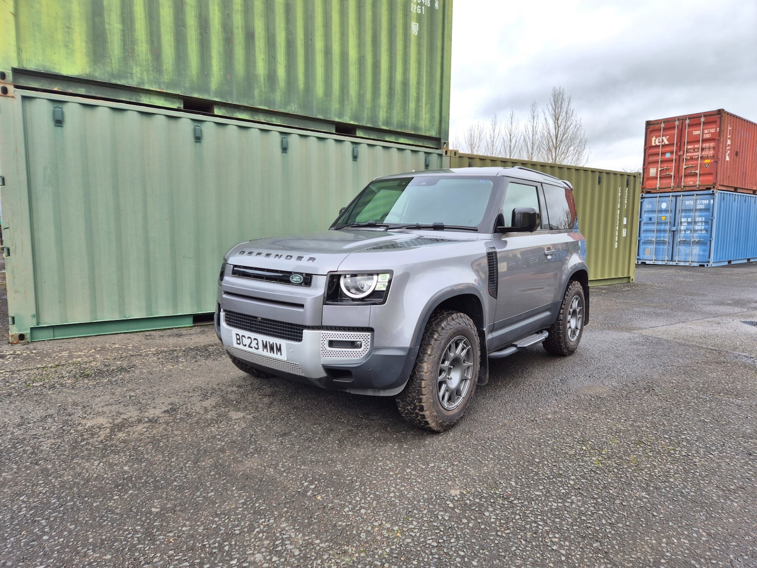 Used Land Rover Defender 2023 for sale - 77640174: Photo 5