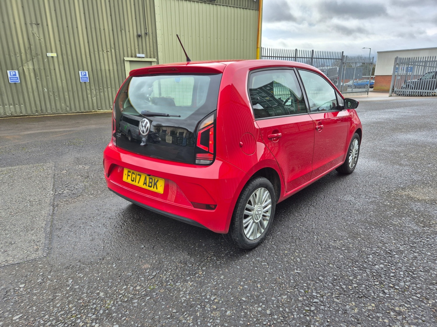 Used Volkswagen up! 2017 for sale - 77640178: Photo 7
