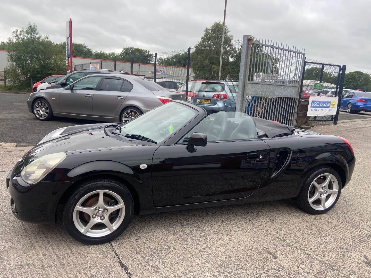 Used Toyota MR2 2002 for sale - 77852669: Photo 8