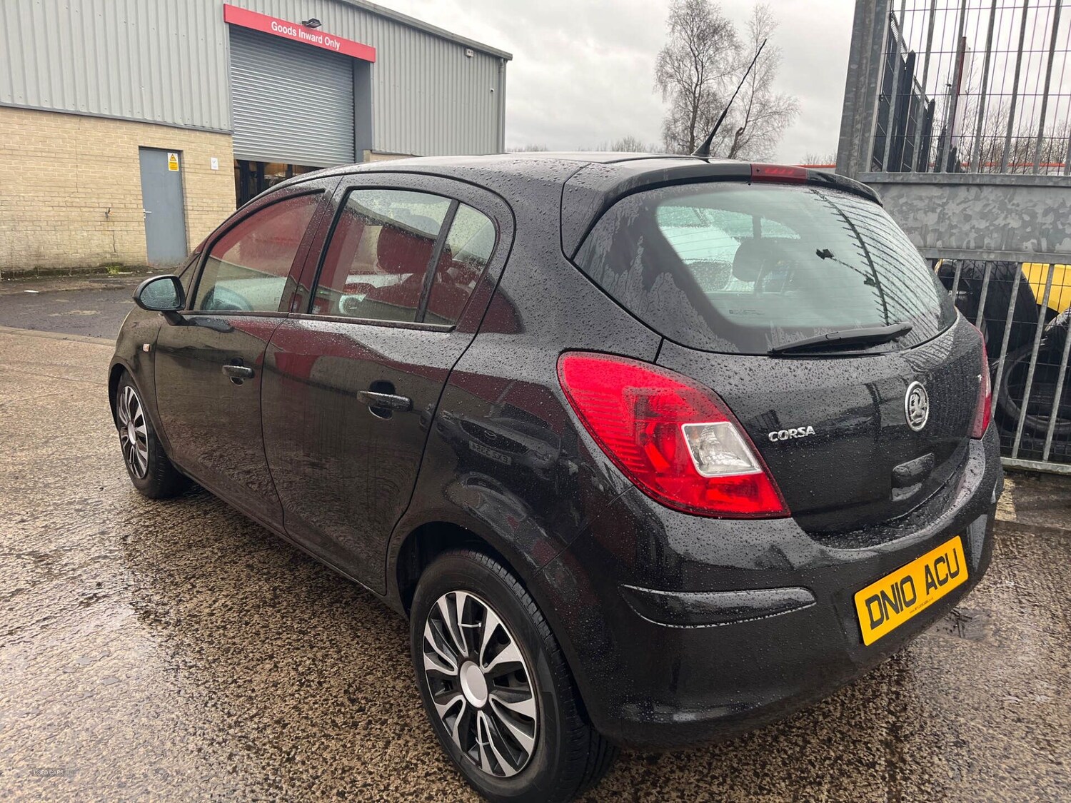 Used Vauxhall Corsa 2010 for sale - 77851788: Photo 6