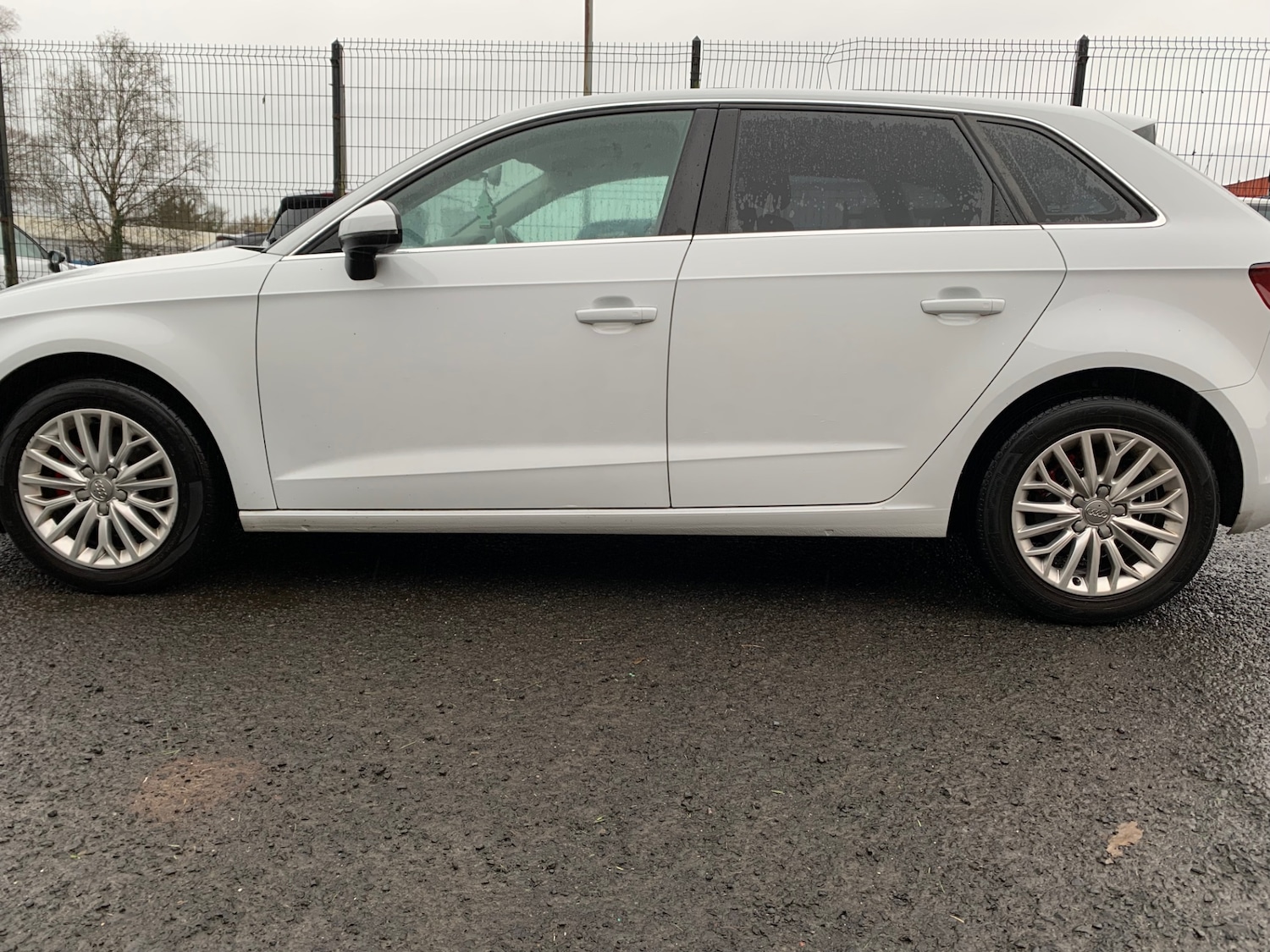 Used Audi A3 2016 for sale - 78145014: Photo 2