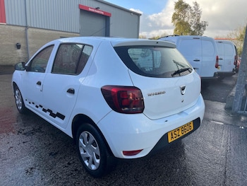 Used Dacia Sandero 2017 for sale - 77851845: Photo