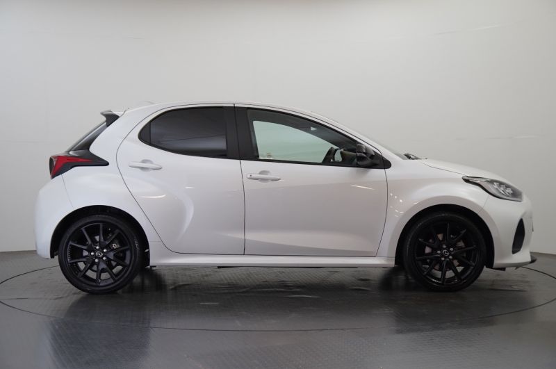 Used Mazda Mazda2 HYBRID 2024 for sale - 76575101: Photo 5