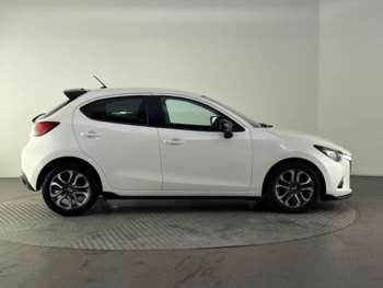 Used Mazda Mazda2 2016 for sale - 75011092: Photo
