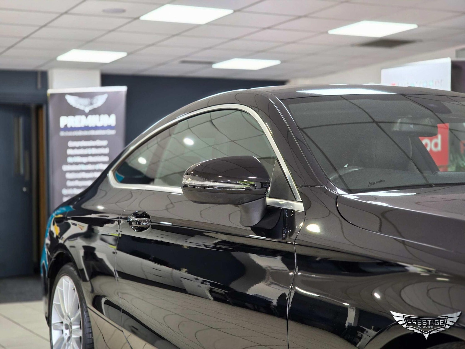 Used Mercedes-Benz C Class 2017 for sale - 76072396: Photo 12