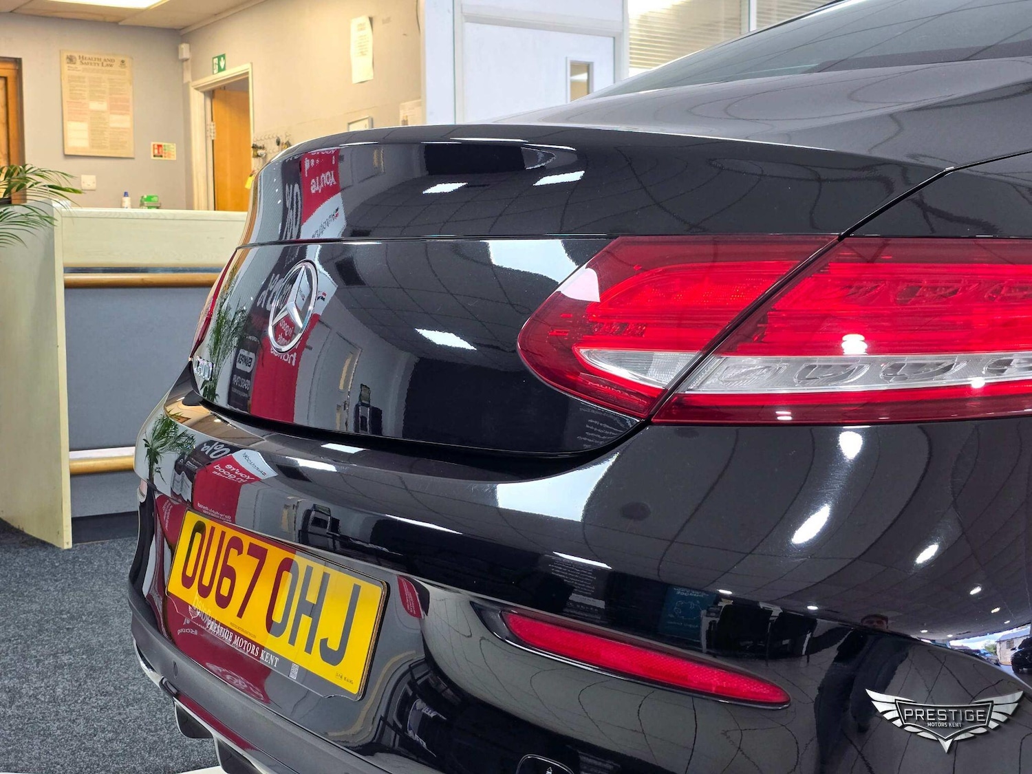 Used Mercedes-Benz C Class 2017 for sale - 76072396: Photo 15