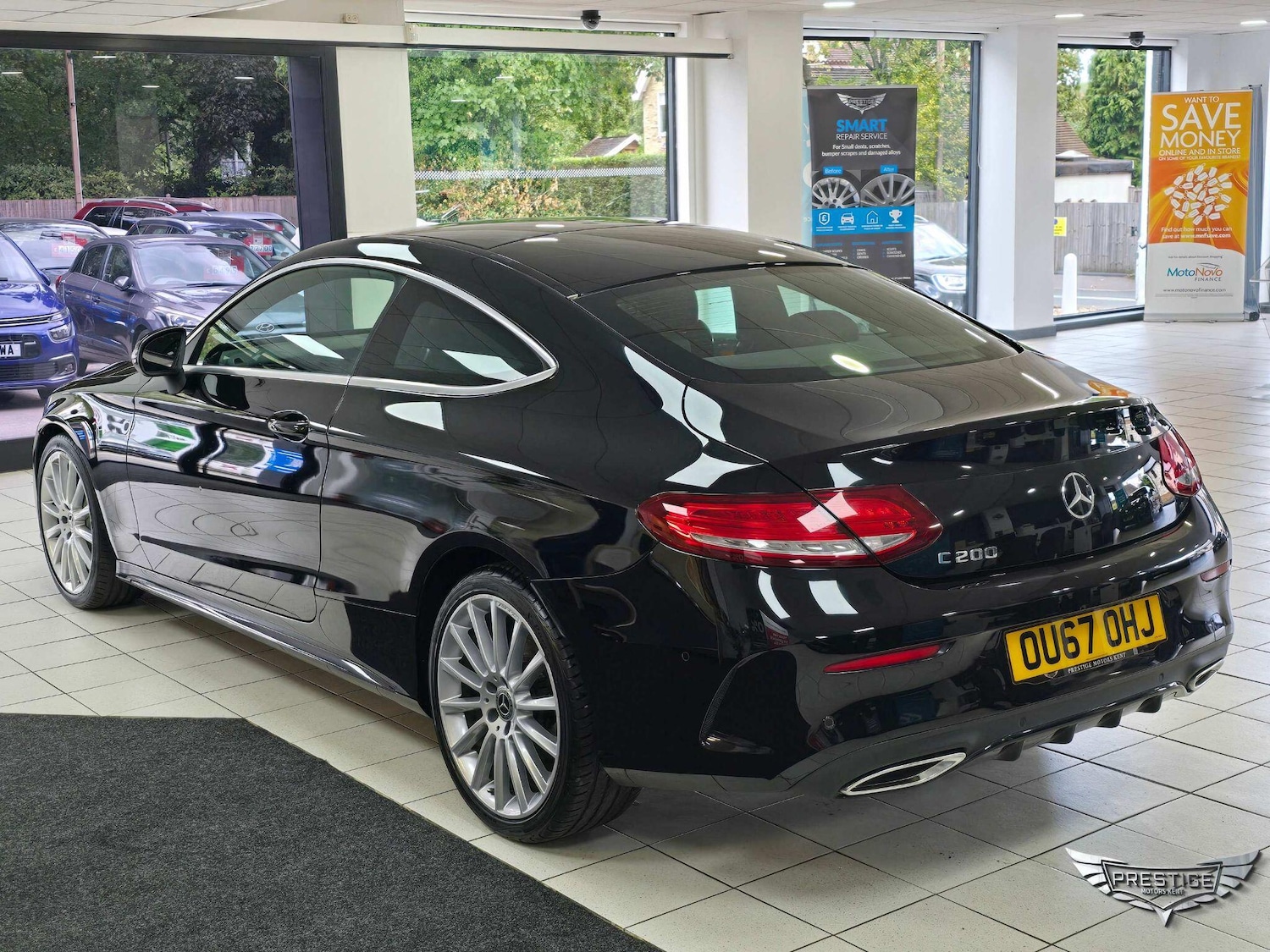 Used Mercedes-Benz C Class 2017 for sale - 76072396: Photo 4