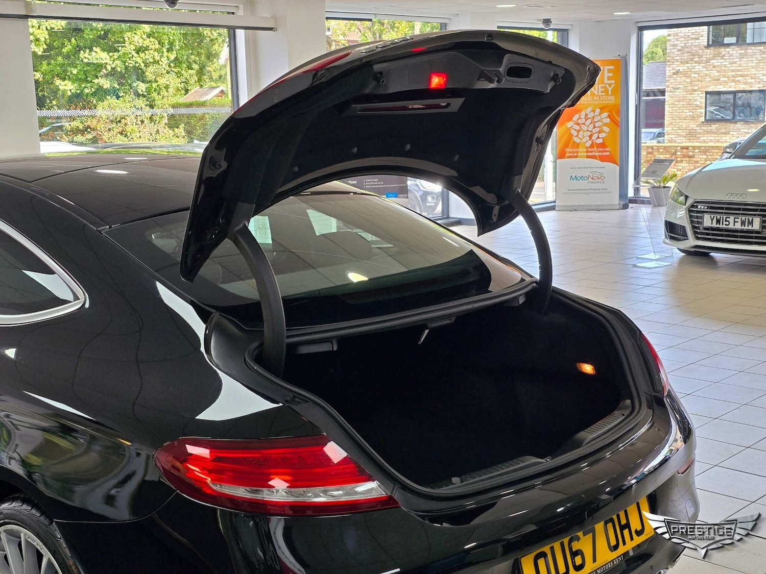 Used Mercedes-Benz C Class 2017 for sale - 76072396: Photo 41