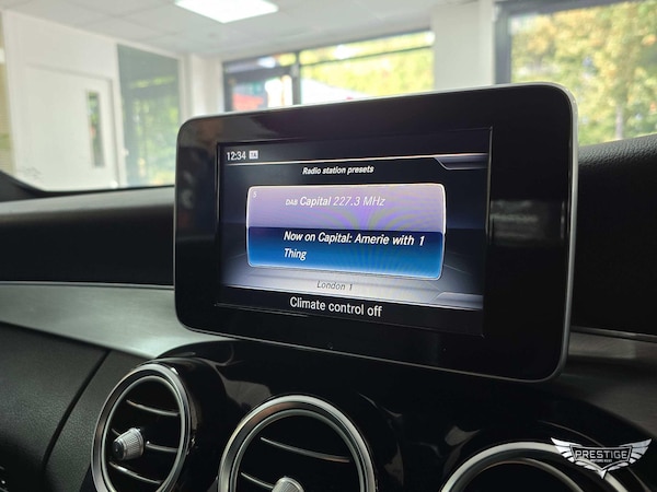 Used Mercedes-Benz C-Class 2017 for sale - 76072396: Photo 65