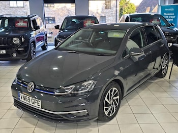Used Volkswagen Golf 2019 for sale - 76658689: Photo