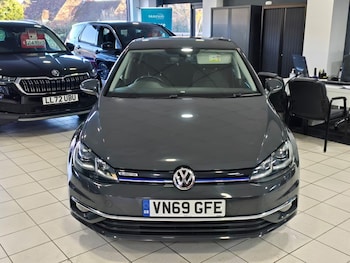 Used Volkswagen Golf 2019 for sale - 76658689: Photo