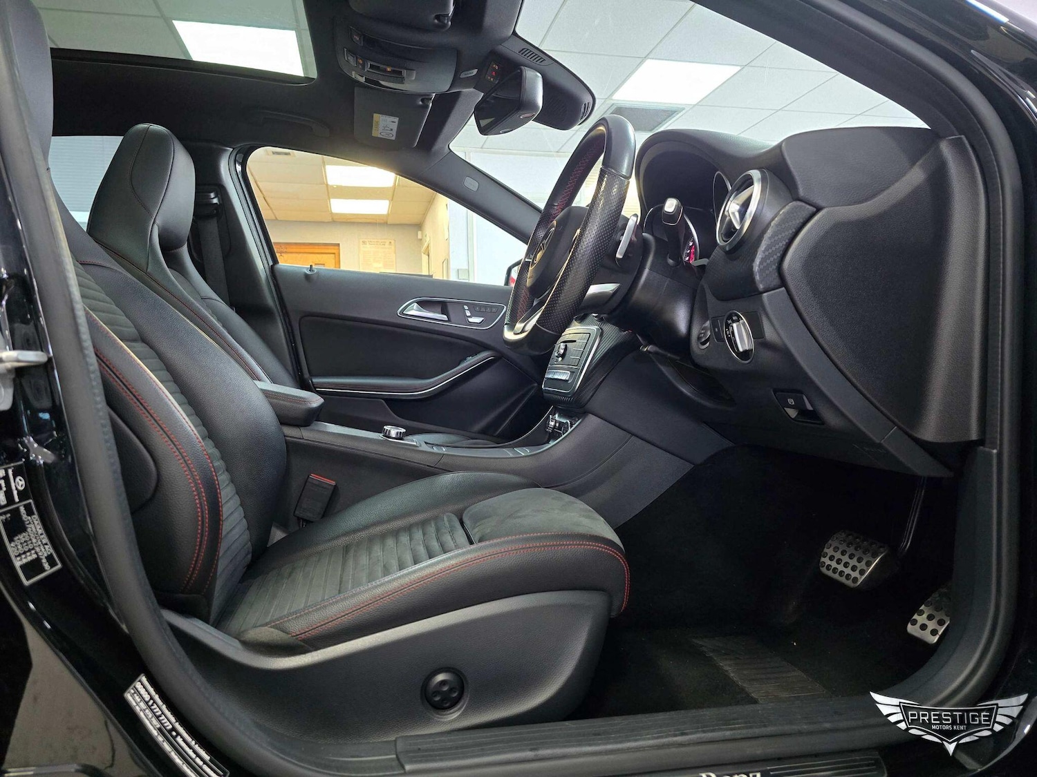 Used Mercedes-Benz A-Class 2018 for sale - 75866740: Photo 64