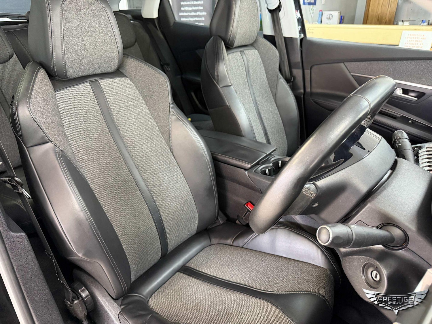 Used Peugeot 3008 2017 for sale - 78063092: Photo 86