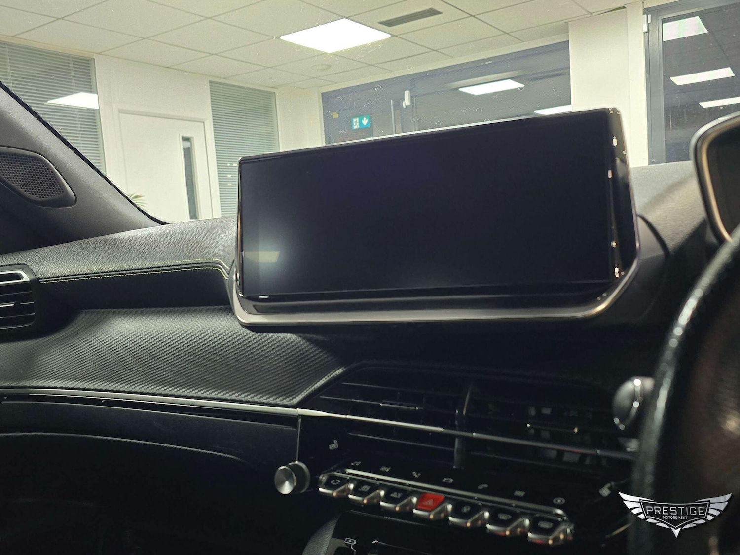 Used Peugeot E-2008 2021 for sale - 77439719: Photo 30