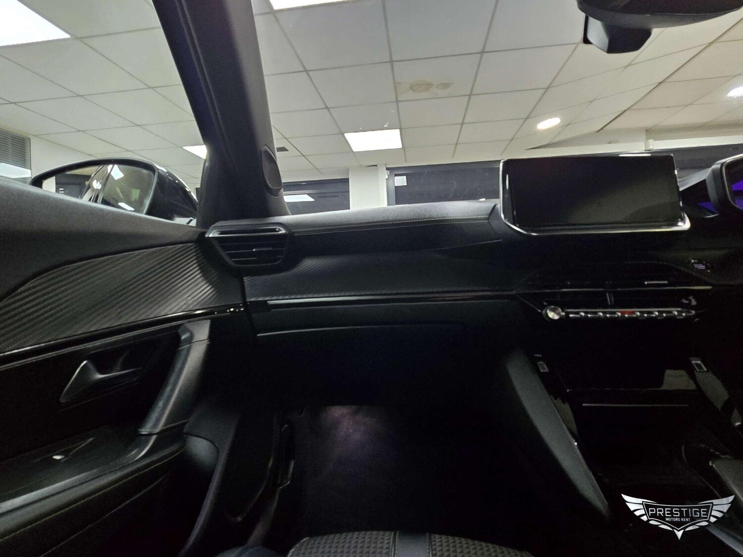 Used Peugeot E-2008 2021 for sale - 77439719: Photo 52