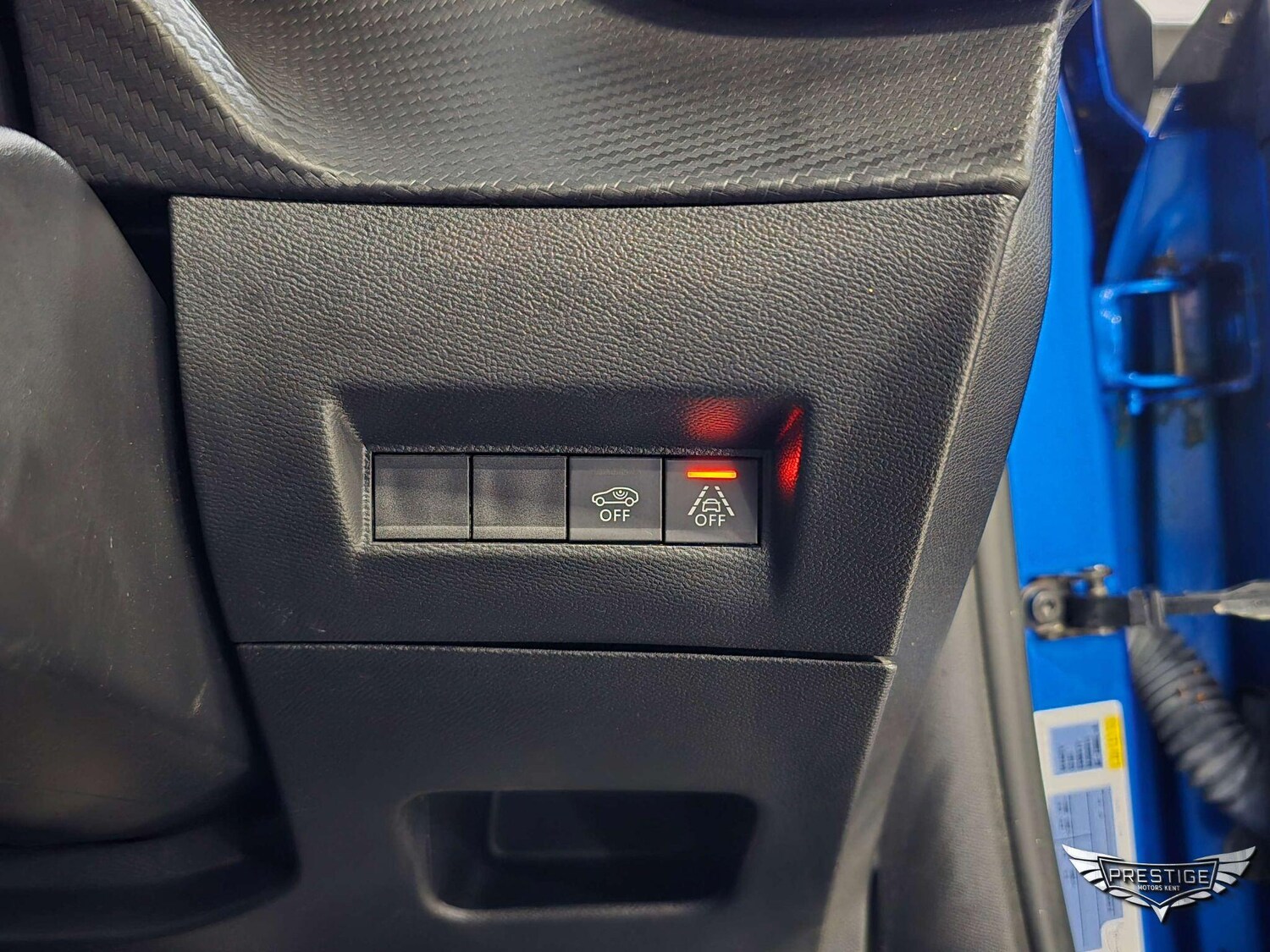 Used Peugeot E-2008 2021 for sale - 77439719: Photo 63