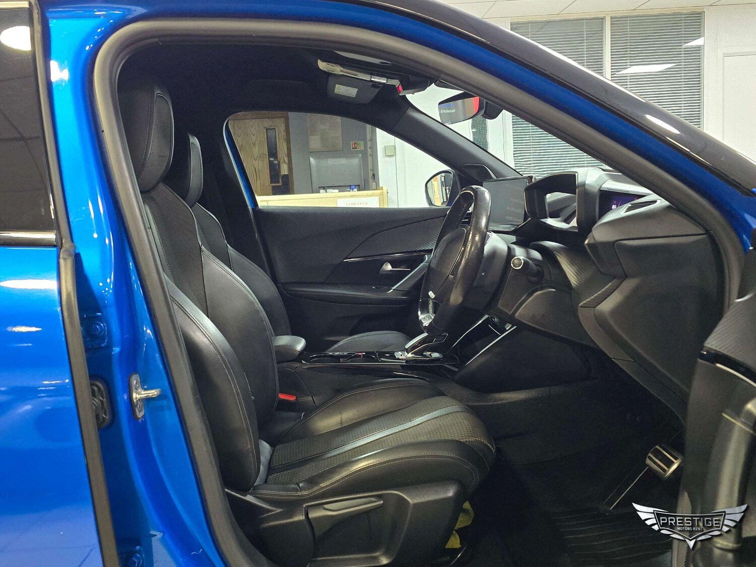 Used Peugeot E-2008 2021 for sale - 77439719: Photo 64