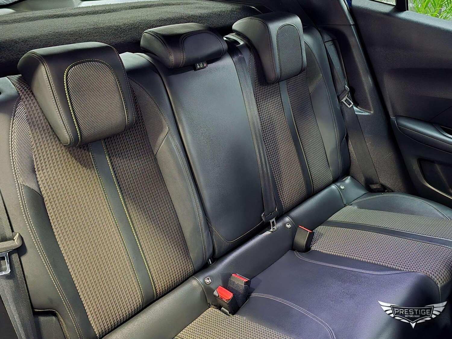 Used Peugeot E-2008 2021 for sale - 77439719: Photo 87