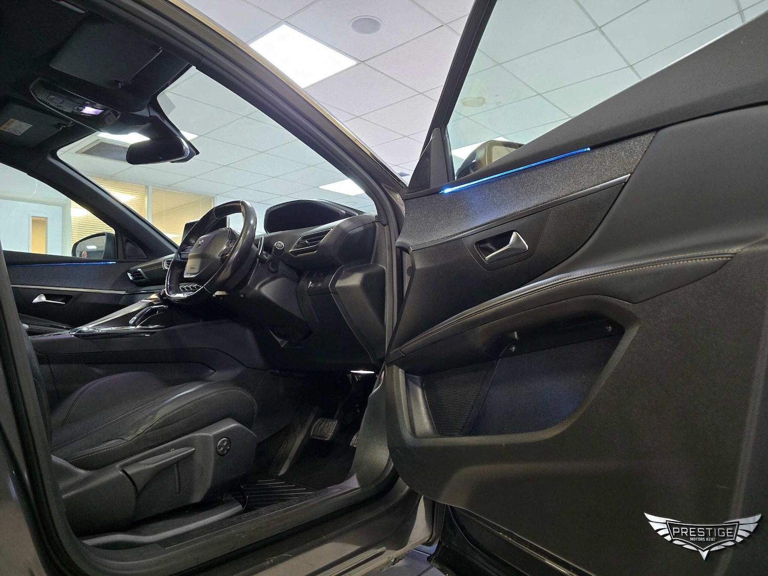 Used Peugeot 5008 2020 for sale - 76886457: Photo 43