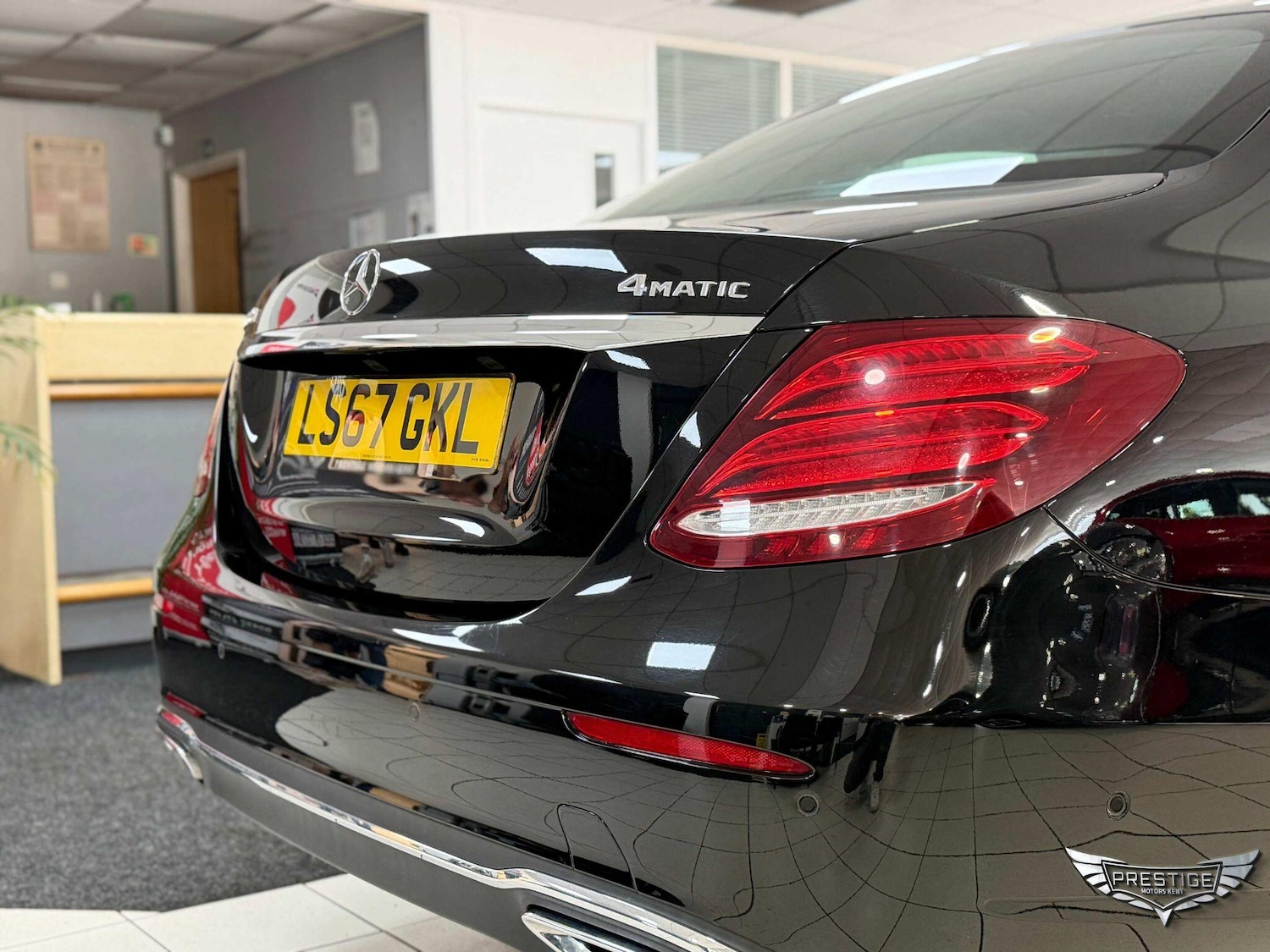 Used Mercedes-Benz E Class 2017 for sale - 77709494: Photo 17