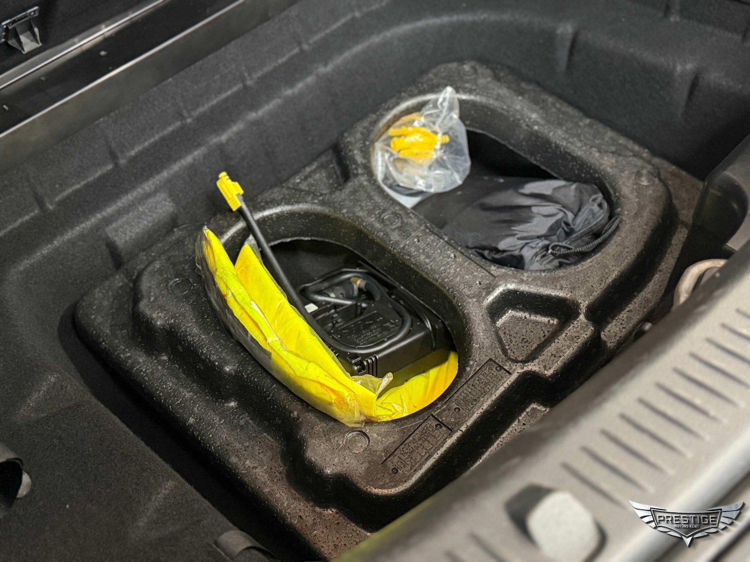 Used Mercedes-Benz E Class 2017 for sale - 77709494: Photo 96