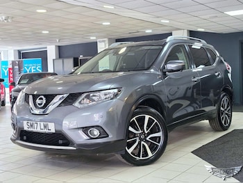 Used Nissan X-Trail 2017 for sale - 79304011: Photo