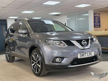 Used Nissan X-Trail 2017 for sale - 79304011: Photo