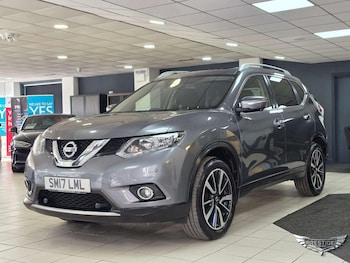 Used Nissan X-Trail 2017 for sale - 79304011: Photo