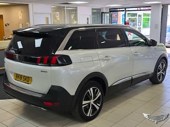 Used Peugeot 5008 2018 for sale - 75577321: Photo