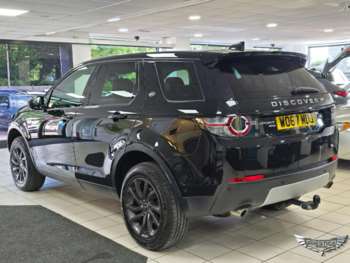 Used Land Rover Discovery Sport 2018 for sale - 74618166: Photo