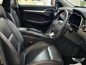 Used MG MG ZS 2022 for sale - 77028900: Photo