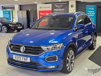 Used Volkswagen T-Roc 2019 for sale - 77039708: Photo