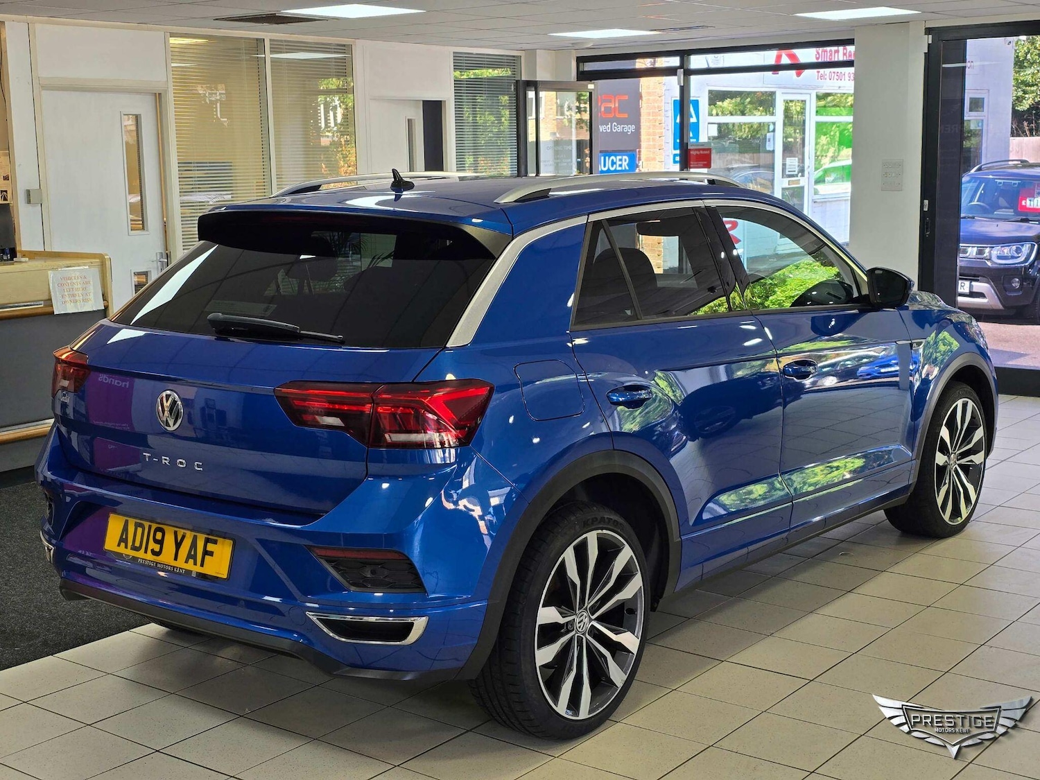 Used Volkswagen T-Roc 2019 for sale - 77039708: Photo 3