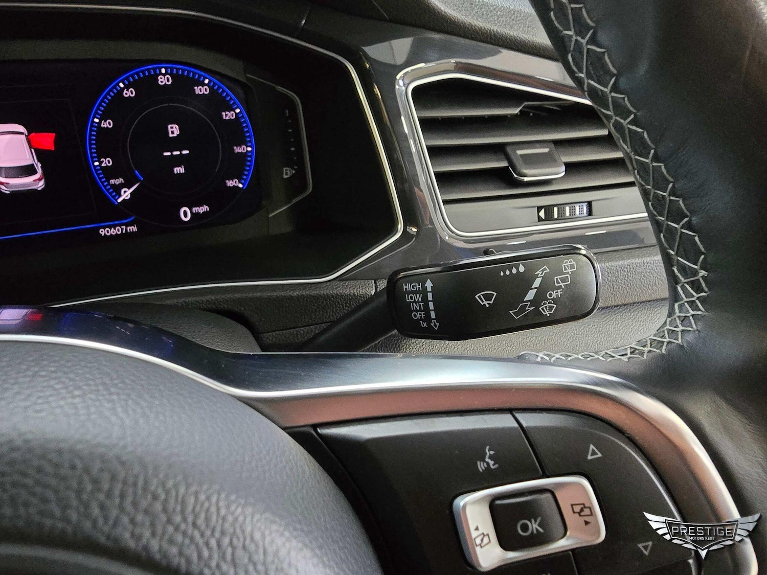 Used Volkswagen T-Roc 2019 for sale - 77039708: Photo 59