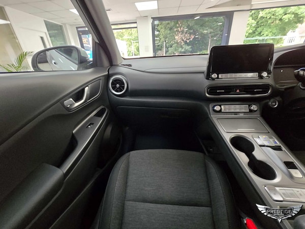 Used Hyundai KONA 2021 for sale - 75658189: Photo 54