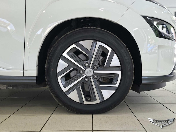 Used Hyundai KONA 2021 for sale - 75658189: Photo 75