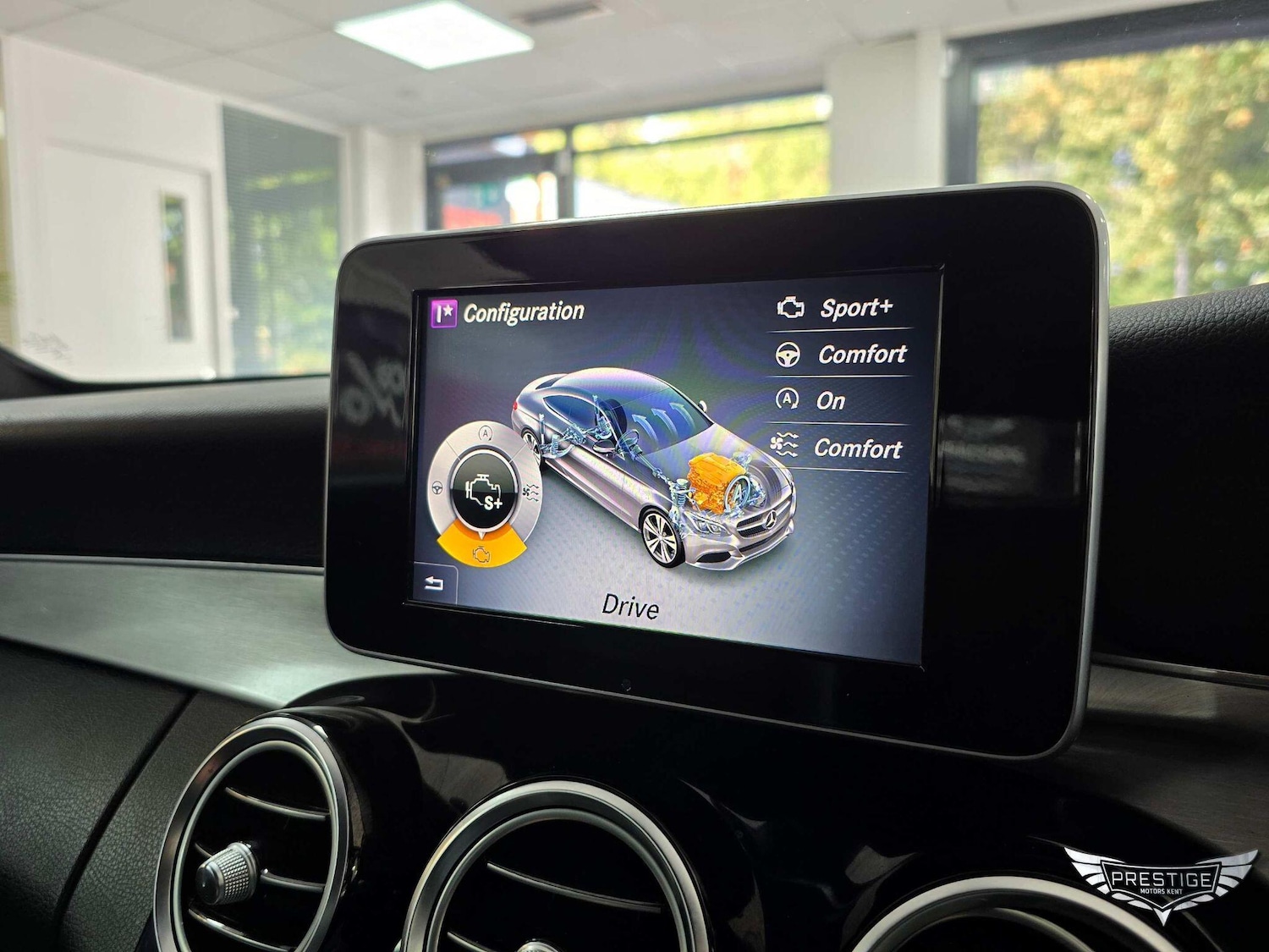 Used Mercedes-Benz C Class 2017 for sale - 76991145: Photo 32