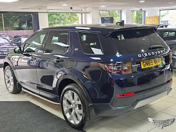 Used Land Rover Discovery Sport 2019 for sale - 75578107: Photo