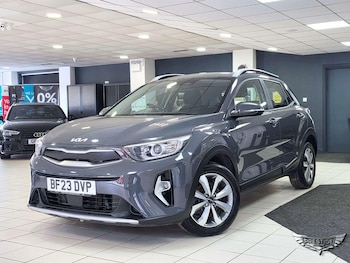 Used Kia Stonic 2023 for sale - 79601747: Photo