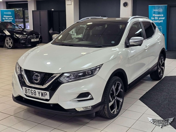 Used Nissan Qashqai 2018 for sale - 76239685: Photo 2
