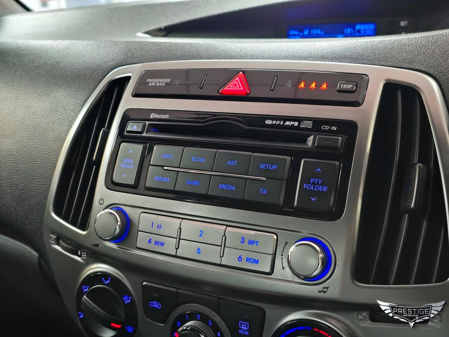 Used Hyundai i20 2013 for sale - 76608385: Photo 23