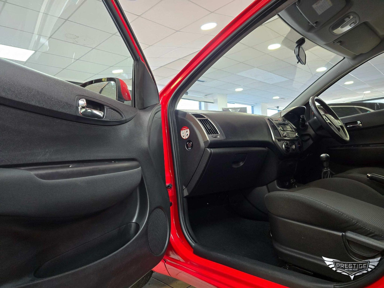 Used Hyundai i20 2013 for sale - 76608385: Photo 36