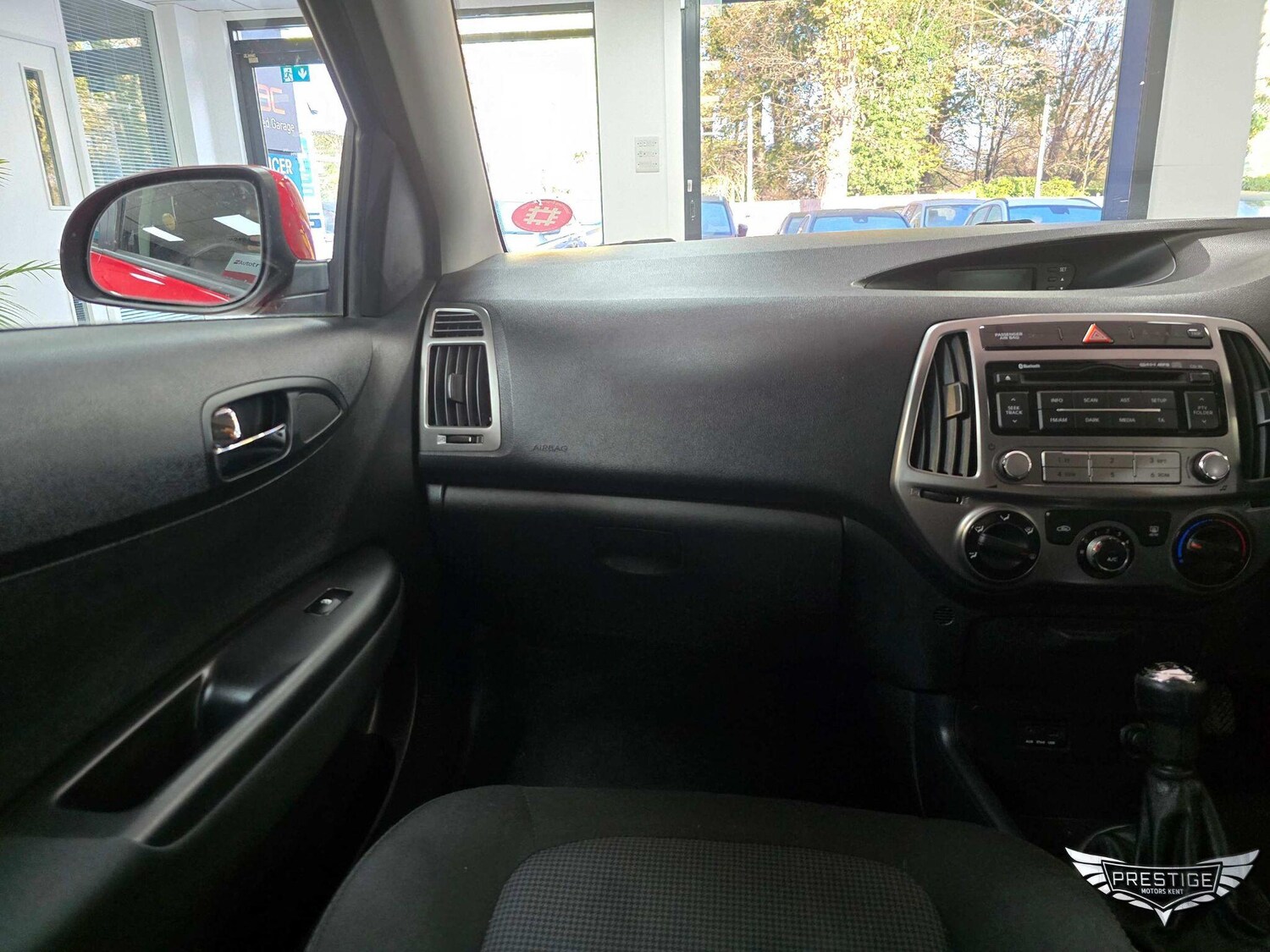 Used Hyundai i20 2013 for sale - 76608385: Photo 37